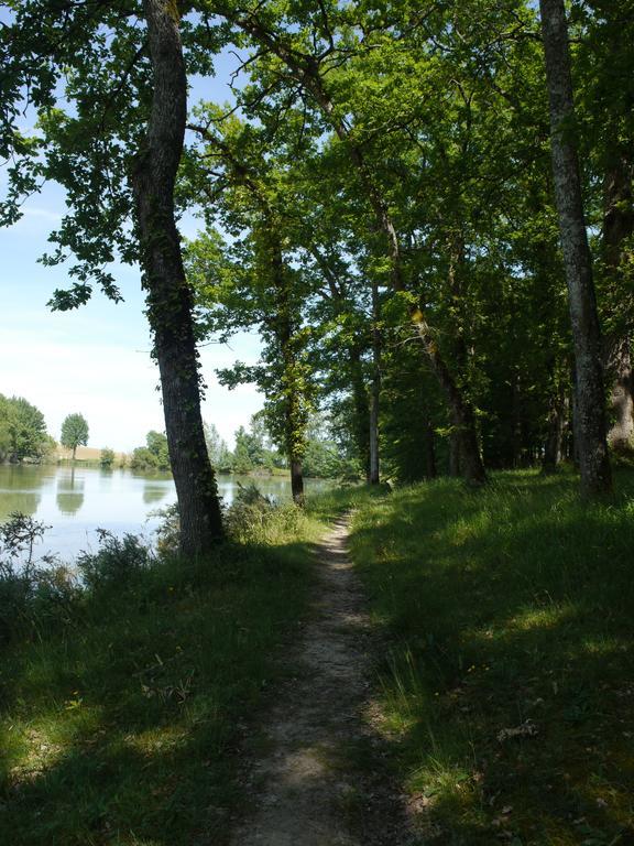 Lac De Cancon Exterior foto